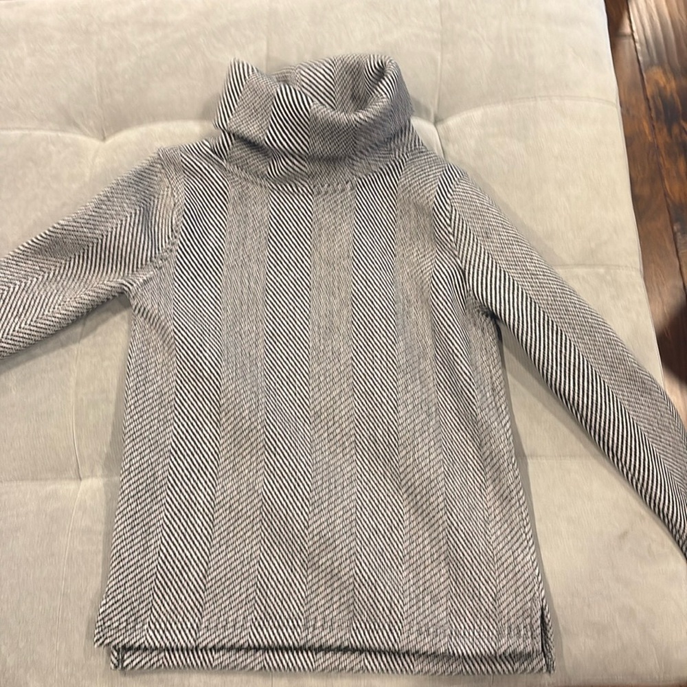 Black and white sweater